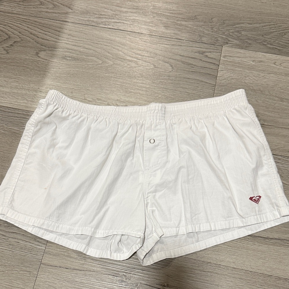 Roxy White Shorts with Red Tag